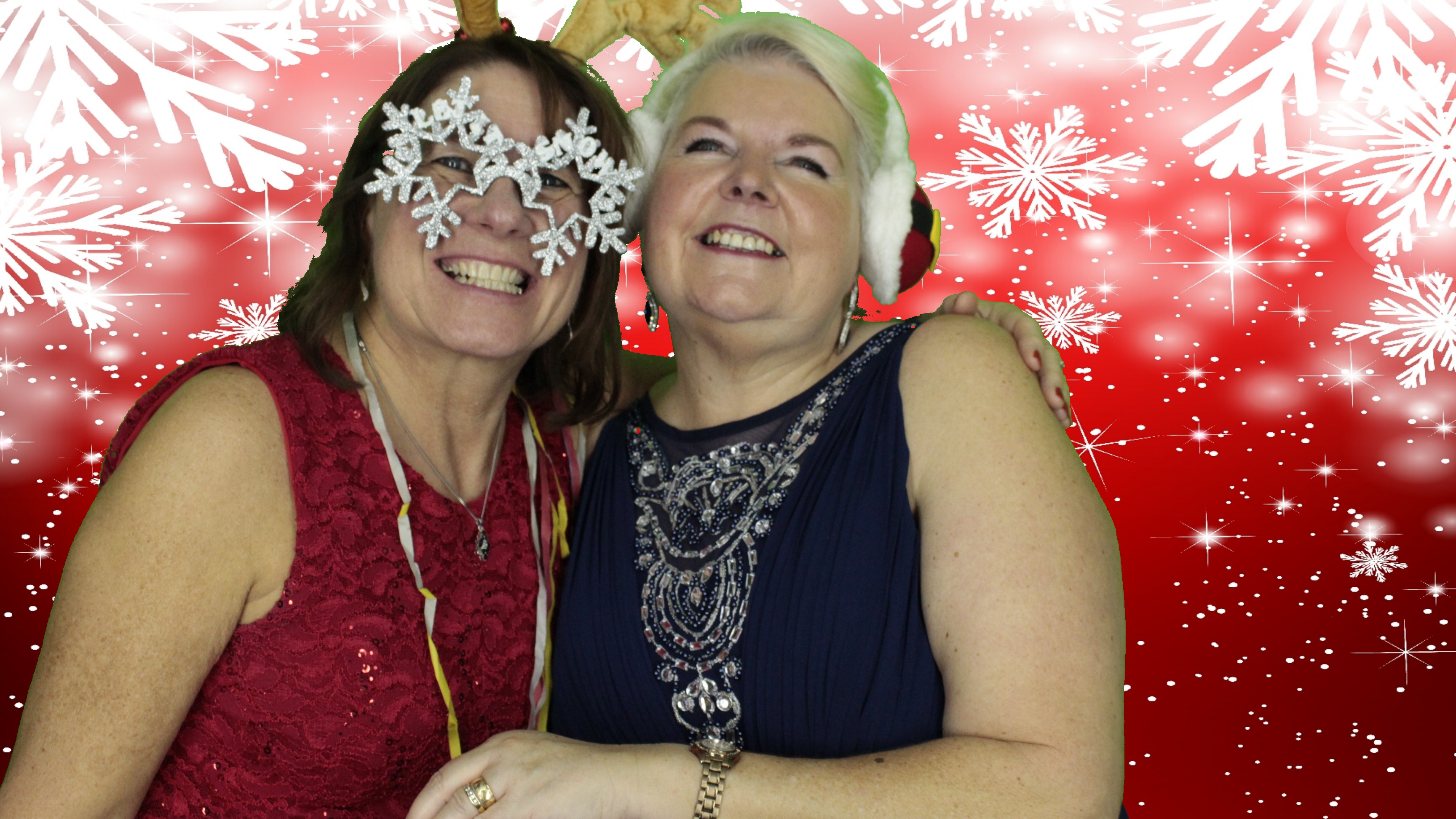 Portsmouth Water Christmas Party | View more photos from the event at gallery.myphotoboothexperience.co.uk/u/MyPhotoBoothExperienceLtd/Portsmouth-Water-Christmas-Party